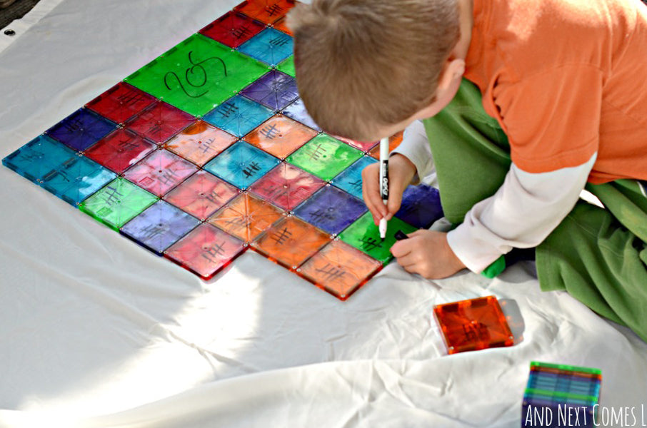 Magna-Tiles og matematik for begyndere